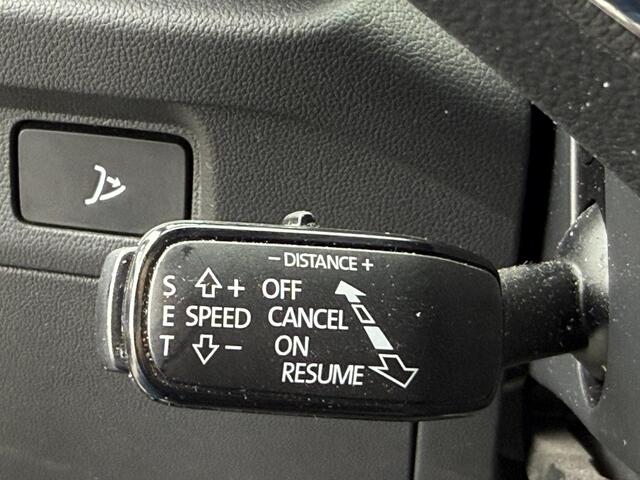 Skoda Enyaq iV 80 Limited Edition Plus 205 Pk | Trekhaak | Camera | Carplay | Parkeersensoren | Adaptive Cruise | Elektrische Stoel | Elektrische Achterklep | LED | Stoel Verwarming | 19 Inch