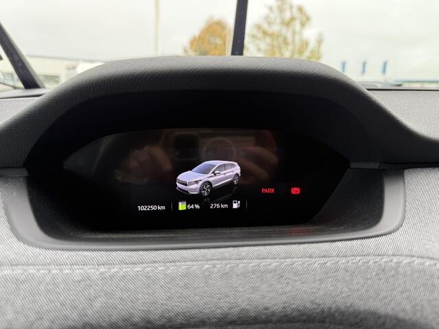 Skoda Enyaq iV 80 Limited Edition Plus 205 Pk | Trekhaak | Camera | Carplay | Parkeersensoren | Adaptive Cruise | Elektrische Stoel | Elektrische Achterklep | LED | Stoel Verwarming | 19 Inch