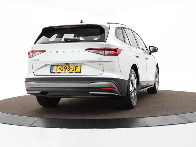 Skoda Enyaq iV 60 180pk · Apple/Android Car Play · Camera · Navigatie · P-Sensoren · Cruise Control · LED Koplampen · 19'' Inch ·
