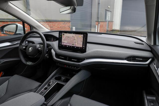 Skoda Enyaq iV 60 ? Trekhaak ? Stoelverwarming ? LED