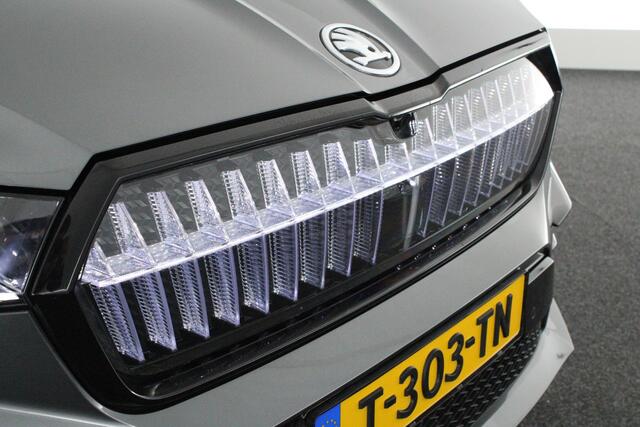 Skoda Enyaq iV Coupé 80 RS 299pk SOH 90% Panoramadak Warmtepomp Memory Stoelverwarming Keyless Navigatie