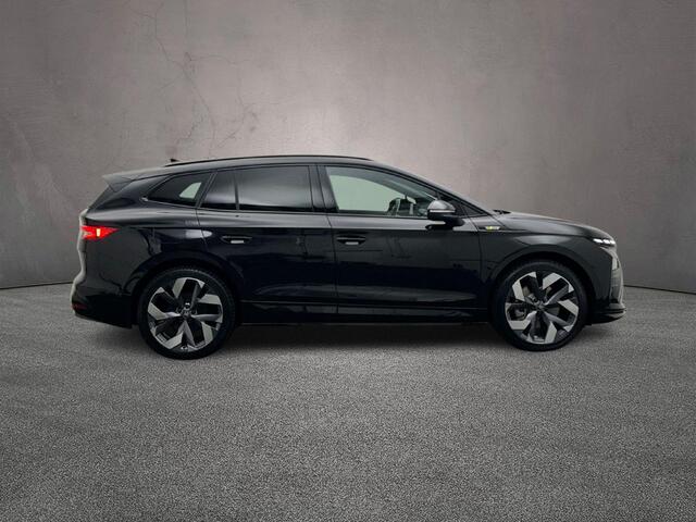 Skoda Enyaq iV 85X RS 340pk Automaat Trekhaak, Navigatie, Adaptive cruise control, LED matrix koplampen, Achteruitrijcamera, Stuurwiel verwarmd, Stoelverwarming