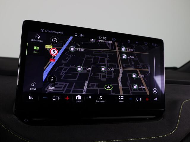 Skoda Enyaq iV Coupé 80 RS 299pk | Panoramadak | Elektrisch verstelbare stoelen met geheugen | Verwarmbare voorstoelen en achterbank |