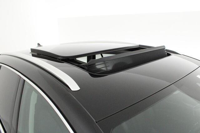 Skoda Enyaq iV 80 204pk Comfort Warmtepomp Leder Panoramadak Keyless Matrix-LED Stoelverwarming