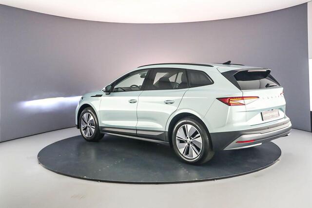 Skoda Enyaq iV 60 Business Edition Plus 180pk Automaat Panoramadak, Adaptive cruise control, Achteruitrijcamera, LED matrix koplampen, Stoelverwarming, Elektrische achterklep
