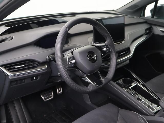 Skoda Enyaq iV 60 Sportline 180 pk | Navigatie | Apple Carplay/Android Auto | Crystal Face | Panoramadak | 21" lichtmetalen velgen |