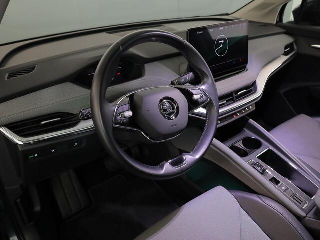 Skoda Enyaq iV 60 180 pk | Navigatie | Trekhaak (wegklapbaar) | Parkeersensoren achter | LED koplampen | Apple Carplay/Android Auto |