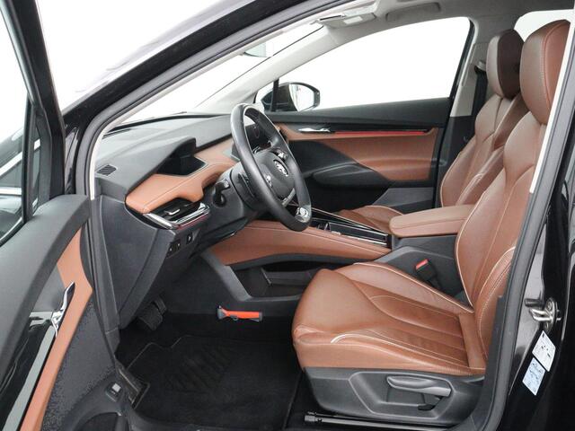 Skoda Enyaq iV 80 | SOH 91% | Panoramadak | Trekhaak | Leder | Stoelverwarming | Camera | Sfeerverlichting | Navigatie | Carplay | Cruise control | Full LED | Keyless | Getint glas