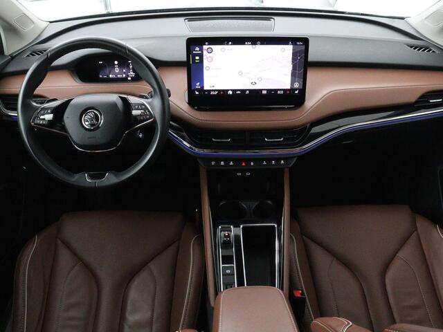 Skoda Enyaq iV 80 | SOH 91% | Panoramadak | Trekhaak | Leder | Stoelverwarming | Camera | Sfeerverlichting | Navigatie | Carplay | Cruise control | Full LED | Keyless | Getint glas