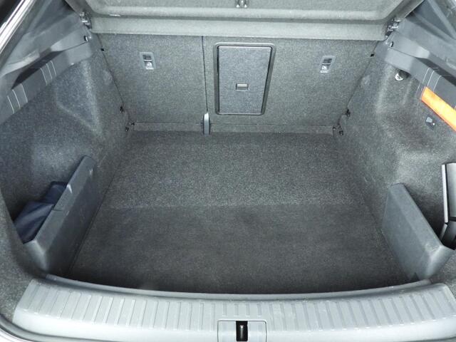 Skoda Enyaq iV Coupé 80 RS 300PK | AWD | Panoramadak | Trekhaak | SoH 94,8%