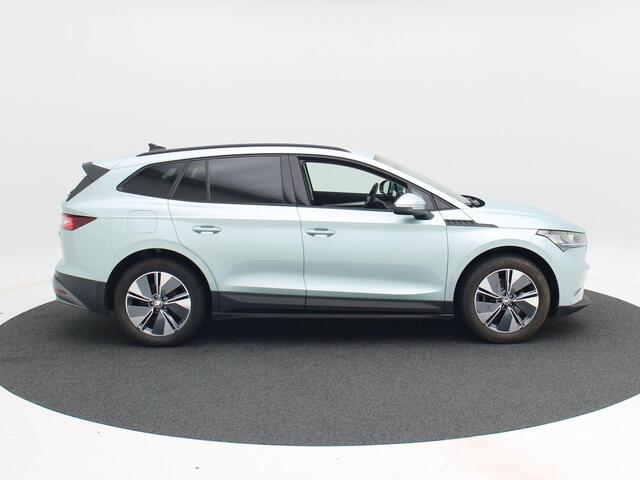 Skoda Enyaq iV 60 180 Pk | Trekhaak | Stoel/Stuur Verwarming | Camera | Navigatie | Climatronic | CarPlay | 19 Inch | 49.342 Km !!