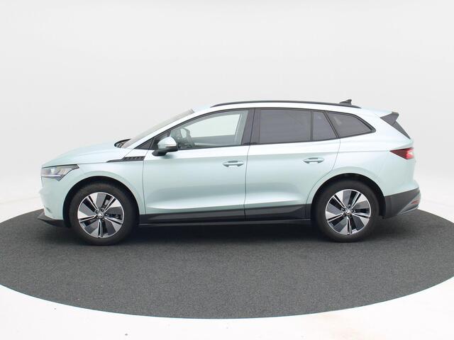 Skoda Enyaq iV 60 180 Pk | Trekhaak | Stoel/Stuur Verwarming | Camera | Navigatie | Climatronic | CarPlay | 19 Inch | 49.342 Km !!