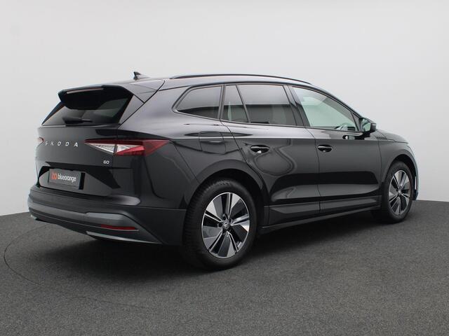 Skoda Enyaq iV 60 Selection 170PK Aut. Warmtepomp, Achteruitrijcamera, Keyless, Adaptieve Cruise Control, Side Assist, Navi, Stoel-stuurverwarming, 19" LM Velgen