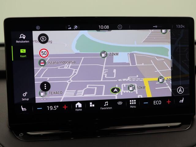 Skoda Enyaq iV 80 Sportline 204 Pk | Panorama dak | Adaptive cruise | Camera | Trekhaak | CarPlay | Stoel Verwarming | 20 Inch