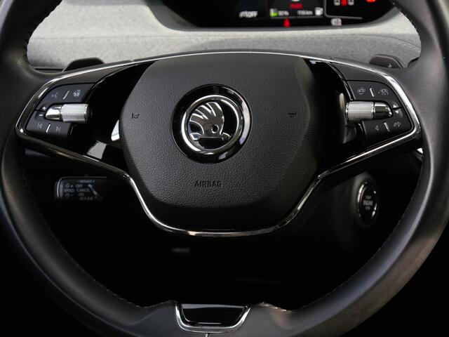 Skoda Enyaq iV 80/ PANORAMADAK/ TREKHAAK/ ASSISTENTIE PACK+/ COMFORT PACK