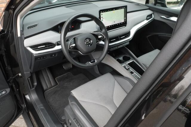 Skoda Enyaq iV 85 Loft | Trekhaak | ACC | Achteruitrijcamera