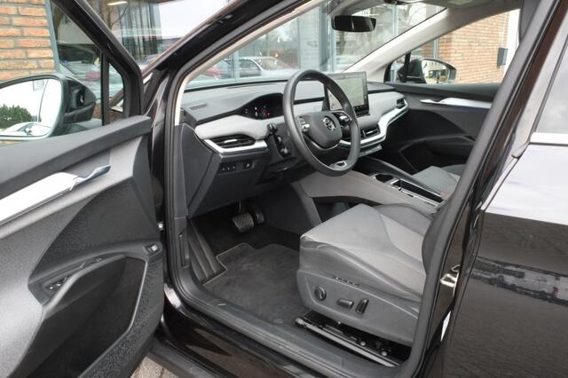 Skoda Enyaq iV 85 Loft | Trekhaak | ACC | Achteruitrijcamera