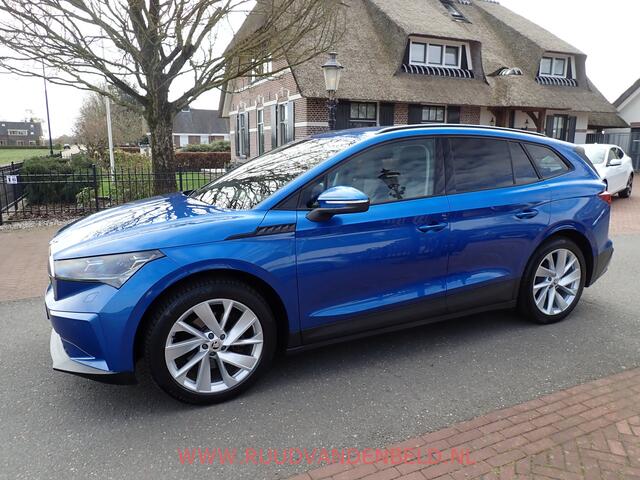 Skoda Enyaq iV 60 First Edition SOH 95% / TREKHAAK / ACC / STUUR + STOELVERWARMING /