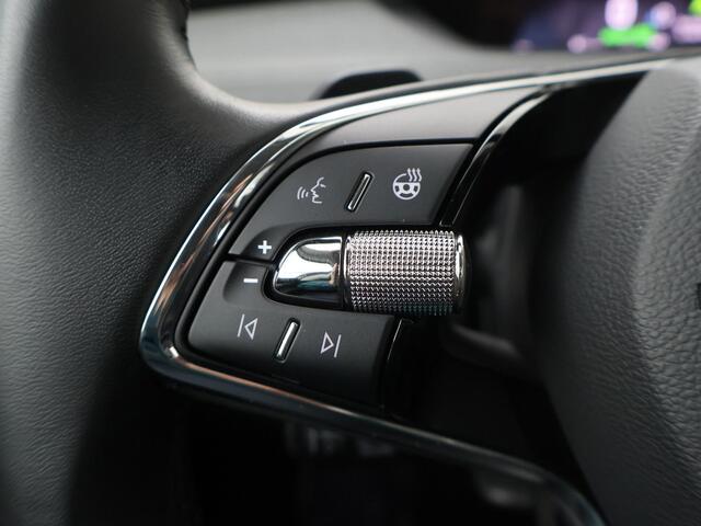 Skoda Enyaq iV 80 | 204 PK | SoH 94% | Navigatiesysteem | Achteruitrijcamera | Climate control | Led verlichting |