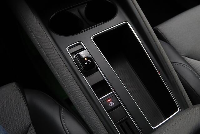 Skoda Enyaq iV 60, Trekhaak, Carplay, Keyless