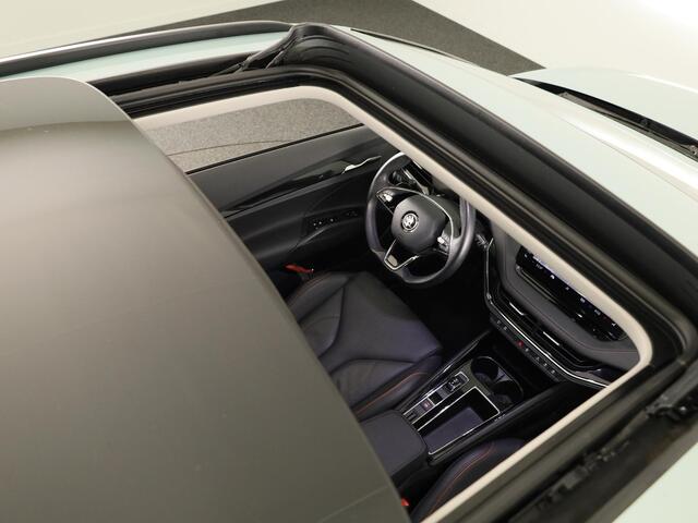 Skoda Enyaq iV 60 180pk | SoH 94% | Panoramadak | 21'' velgen | Navigatie | Leder bekleding | Matrix led verlichting