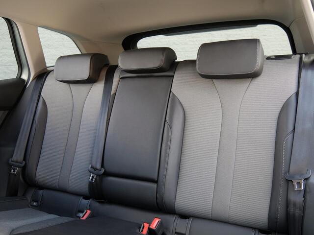 Skoda Enyaq iV 60 COMFORT PACK/ CLIMATE PACK/ PARKEER PACK/ 20INCH VELGEN/ SOH 94%