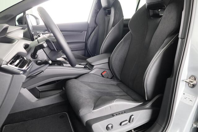 Skoda Enyaq iV 60 Sportline 180pk | Panoramadak | 21 inch Lichtmetalen velgen | Matrix led verlichting