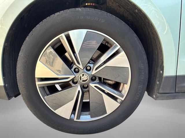 Skoda Enyaq iV 50 150pk · SOH 94,4% · Apple/Android Car Play · Camera · Navigatie · Cruise Control · 19'' Inch ·