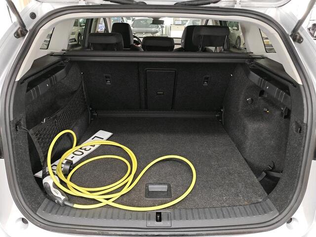 Skoda Enyaq iV 60 First Edition | Trekhaak | Stoelverwarming | Camera