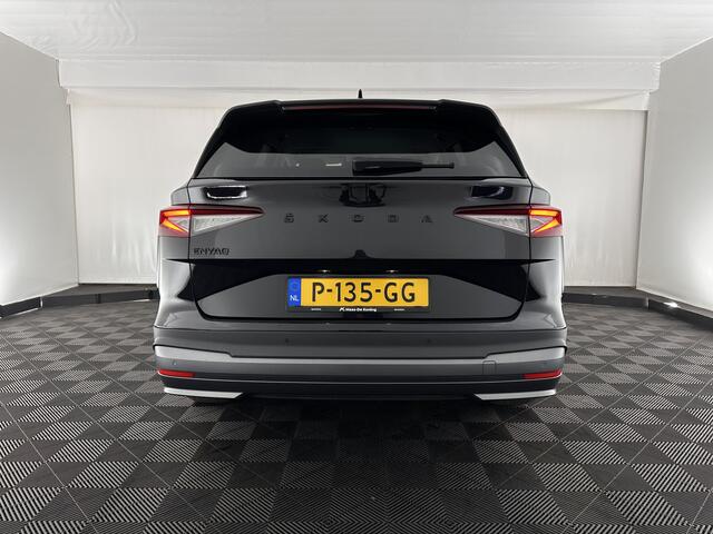 Skoda Enyaq iV 60 [ 3-Fase ] (INCL-BTW) *LEATHER-FABRIC | FULL-LED | DIGI-COCKPIT | CAMERA | KEYLESS | NAVI-FULLMAP | AMBIENT-LIGHT | ECC | HEATED-COMFORTSEATS | PRIVACY-GLASS | DAB+ | PDC | CRUISE | 19"ALU*