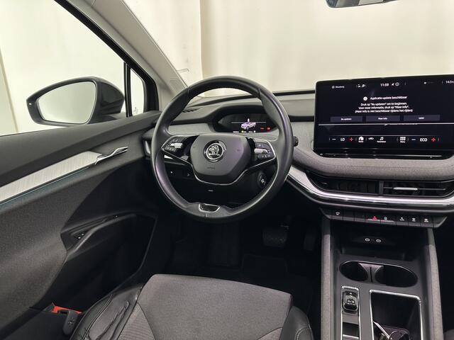 Skoda Enyaq iV 60 [ 3-Fase ] (INCL-BTW) *LEATHER-FABRIC | FULL-LED | DIGI-COCKPIT | CAMERA | KEYLESS | NAVI-FULLMAP | AMBIENT-LIGHT | ECC | HEATED-COMFORTSEATS | PRIVACY-GLASS | DAB+ | PDC | CRUISE | 19"ALU*