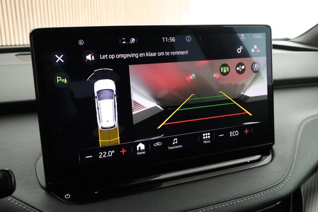 Skoda Enyaq iV 60 180pk Sportline SOH 89% Panoramadak Trekhaak Camera Navigatie