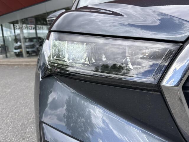 Skoda Enyaq iV 60 | SOH: 92,6% | Trekhaak wkb | Panoramadak | Navi | LED |