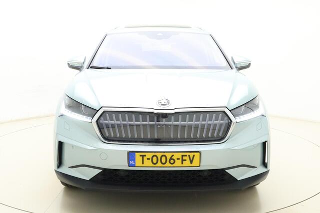 Skoda Enyaq iV 80 Business Edition Plus SOH: 99% | Trekhaak uitklaapbaar | Lederen bekleding | 21" Lichtmetalen velgen | Keyless | Stoelverwarming | Schuif/kanteldak | Weinig kilometers