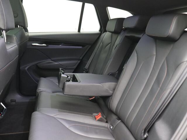 Skoda Enyaq iV 80 Founders Edition Black 204PK Aut. SOH 92,73%, Panoramadak, Trekhaak, Warmtepomp, 21" LM velgen, Memorystoel, 360gr. Camera, Stoel-Stuurverwarming