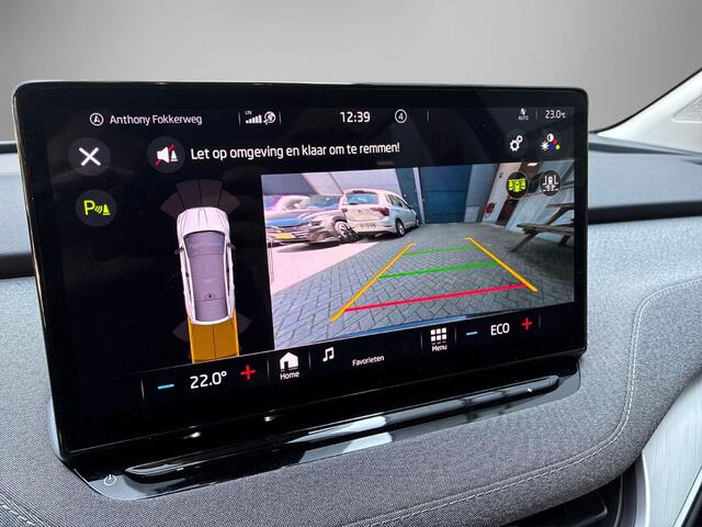 Skoda Enyaq iV Coupé 80 204pk · SOH 96,5% · Panoramadak · Camera · Apple/Android Car Play · Cruise Control · 20"Velgen · Sfeerverlichting ·