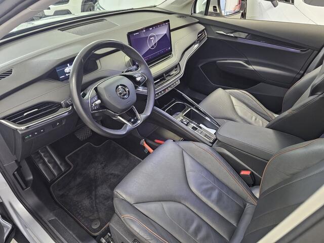 Skoda Enyaq iV 80 First Edition | Trekhaak | Camera | Stoelgeheugen