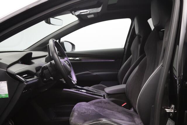 Skoda Enyaq iV 60 KWH 180 PK Sportline, SOH 92 %, Warmtepomp, Panoramadak, Trekhaak