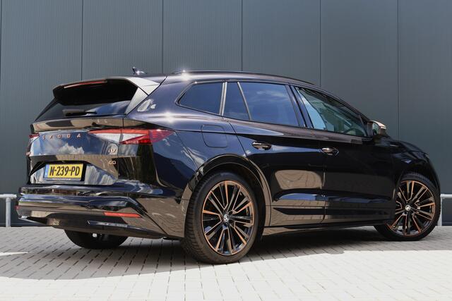 Skoda Enyaq iV 60 Founders Edition Black 94,2% soh! | Crystal Face | Camera | Leer | Stuurverwarming | Elektr. Achterklep | 21 Inch lichtmetaal