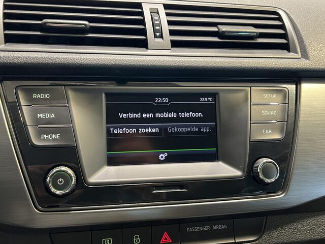 Skoda FABIA 1.2 TSI JOY | Parkeersensoren Achter | Lichtmetalen Velgen 15" | Microvezel Bekleding | Cruise Control | Airco | Bluetooth | Radio |