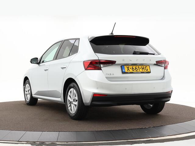 Skoda FABIA 1.0 Tsi 95pk Ambition · Apple/Android Car Play · P-Sensoren · Airco · Cruise Control · 15'' Inch · Garantie t/m 20-11-2027 of 100.000km