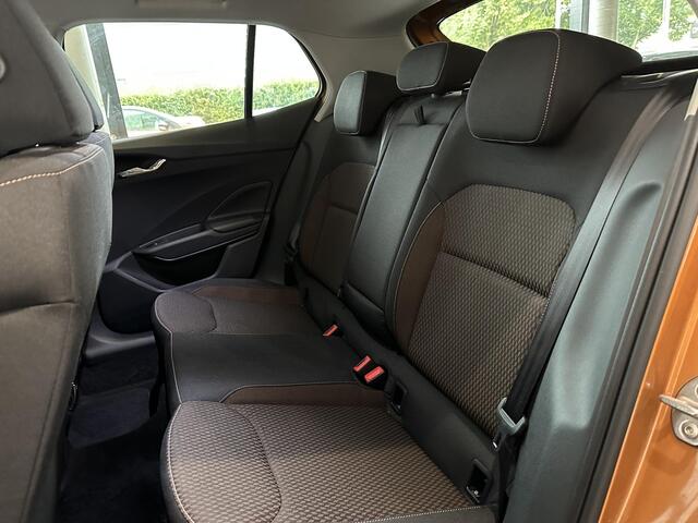 Skoda FABIA 1.0 TSI Business Edition PARKEERSENSOREN VOOR-/ACHTER | APPLE CARPLAY/ANDROID AUTO | CRUISECONTROL | VERWARMDE BUITENSPIEGELS