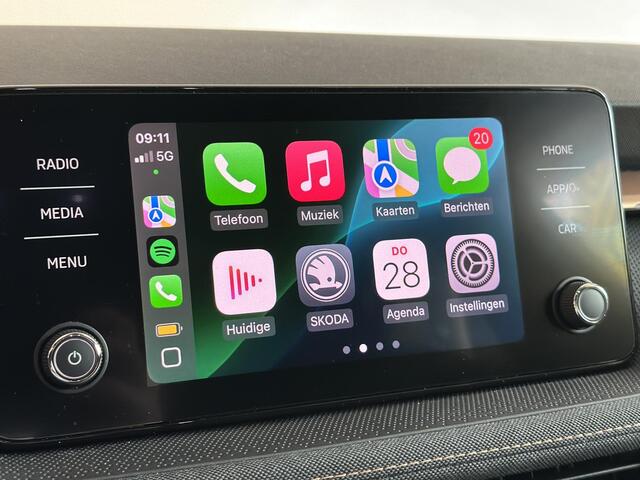 Skoda FABIA 1.0 TSI Business Edition PARKEERSENSOREN VOOR-/ACHTER | APPLE CARPLAY/ANDROID AUTO | CRUISECONTROL | VERWARMDE BUITENSPIEGELS