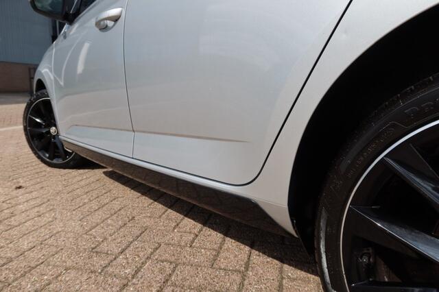 Skoda FABIA 1.2 TSI MONTE CARLO, PANO , NAVI ENZ...
