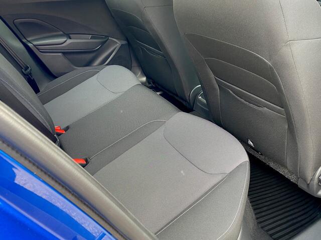 Skoda FABIA 1.0 TSI Amb. DSG 110pk / Nwe type! /Cam.