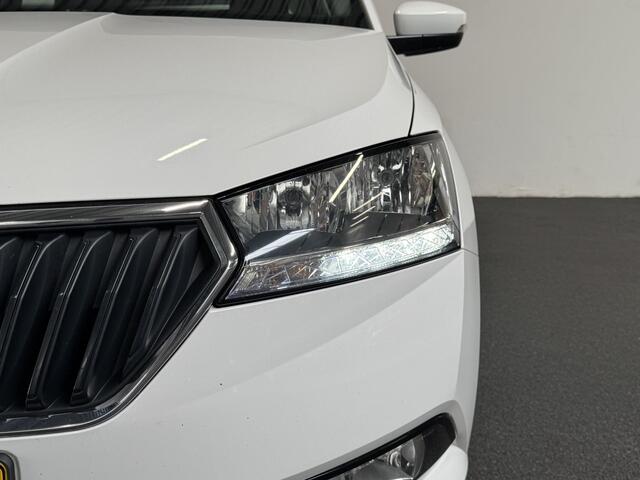Skoda FABIA Combi 1.0 TSI DSG Business Edition Trekhaak Navigatie Apple Carplay/Android Auto Parkeersensoren achter Stoelverwarming Cruise Control Airco