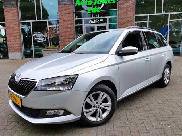 Skoda FABIA Combi 1.0 TSI Style Parkeersensoren V+A - Climatronic - Navigatie - LMV - NL auto