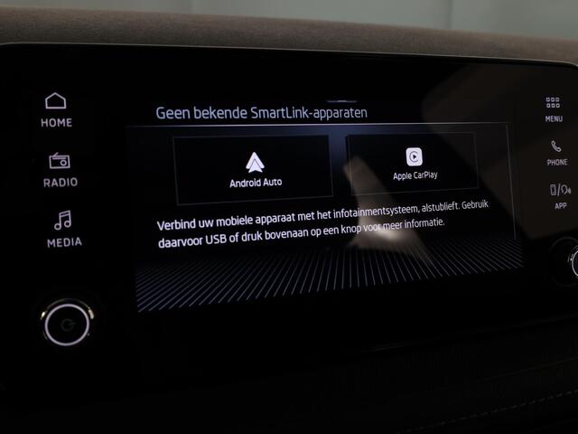 Skoda FABIA 1.0 TSI Business Edition 95 pk | Verlengde garantie | Navigatie via App | Parkeersensoren | Achteruitrijcamera | Stoelverwarming |