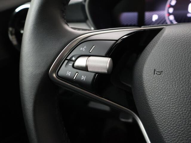 Skoda FABIA 1.0 TSI Selection | 115 PK | Automaat | Navigatie | Apple CarPlay/ Android auto | Parkeersensoren achter