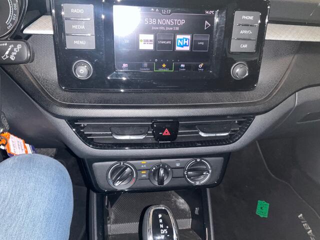 Skoda FABIA 1.0 TSI Ambition AUT! Carplay! Apk 5-2027! VERWACHT!